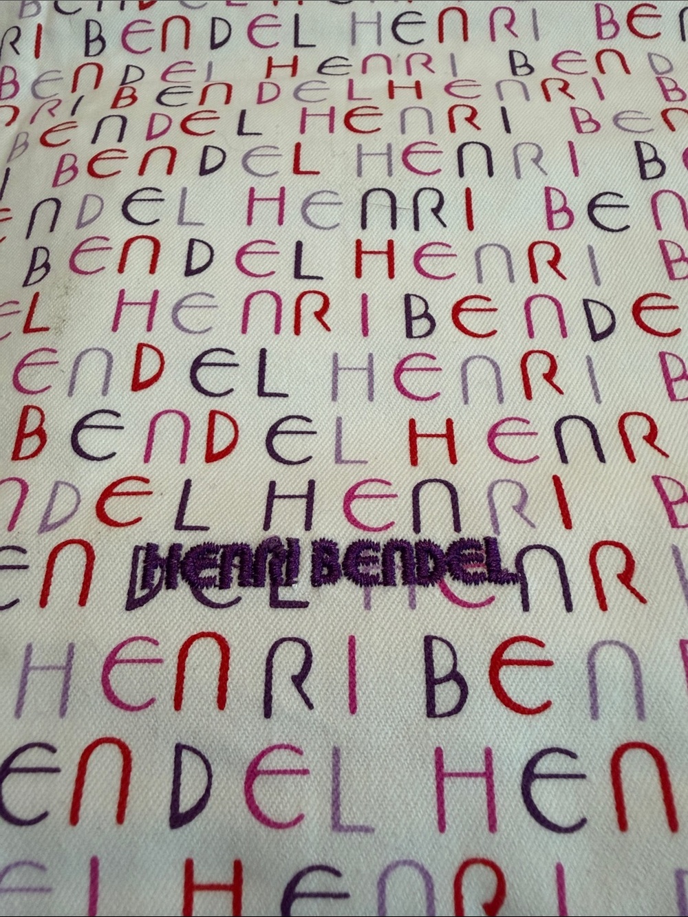 Henri Bendel NWOT Repeated Logo Pink and Purple Laundry Tote - Picture 4 of 6